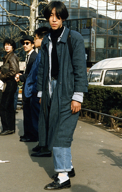 int069_h02 17歳 男性 高校生