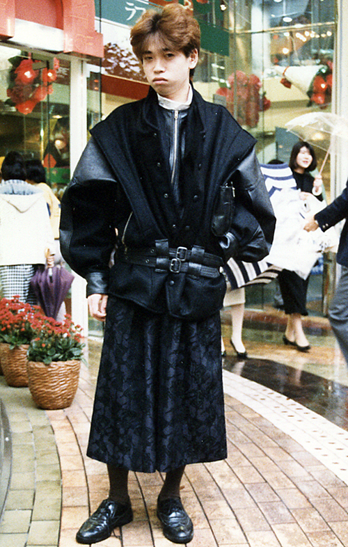 int076_h01 17歳 男性 調理師