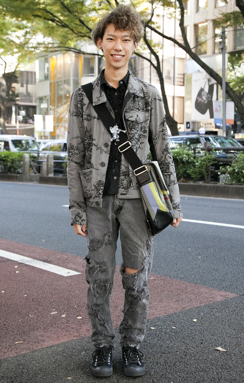 03923 17歳 男性 高校2年生