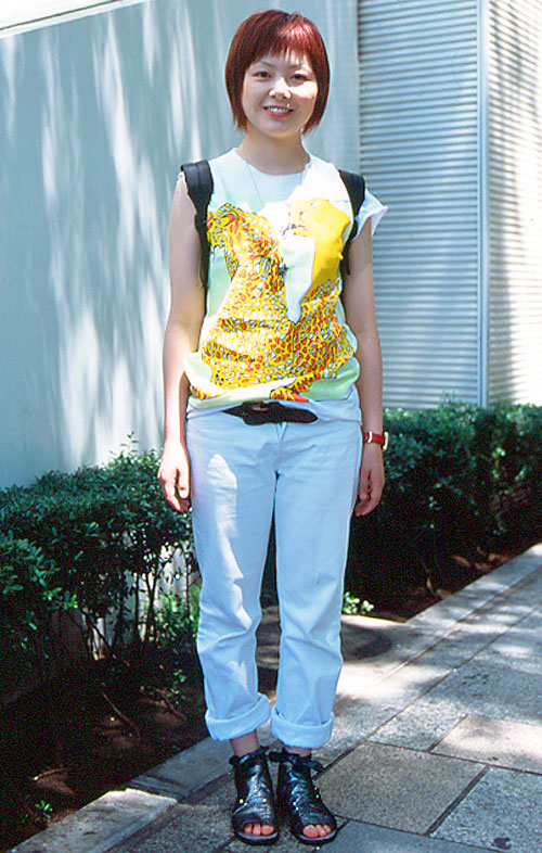 01289 19歳 女性 専門学校2年生（美容師）