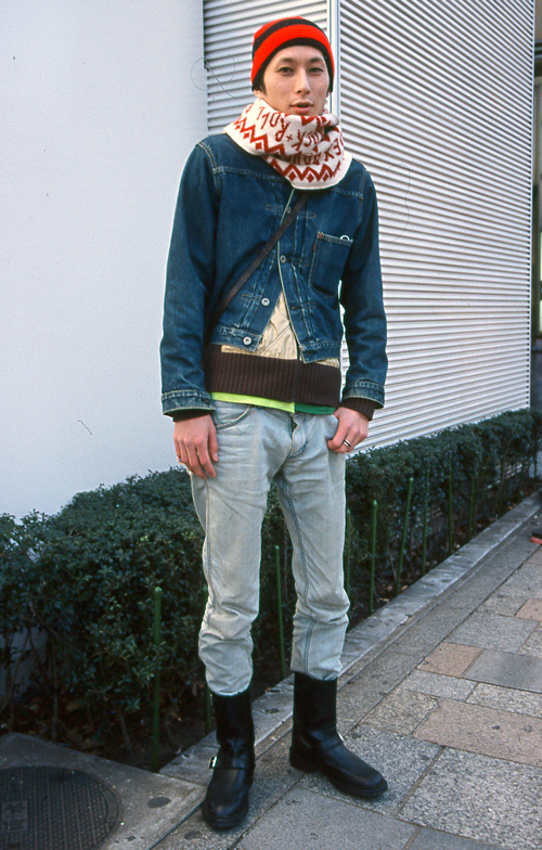 01461 25歳 男性 会社員（営業/コンピューター関係）