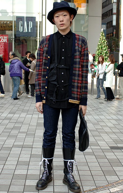 01773 19歳 男性 専門学校生（美容）