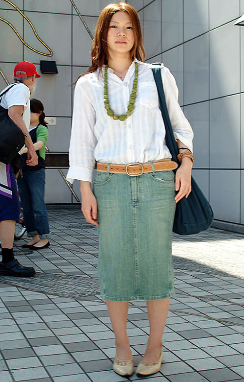 02029 19歳 女性 専門学校2年生（ニット科）