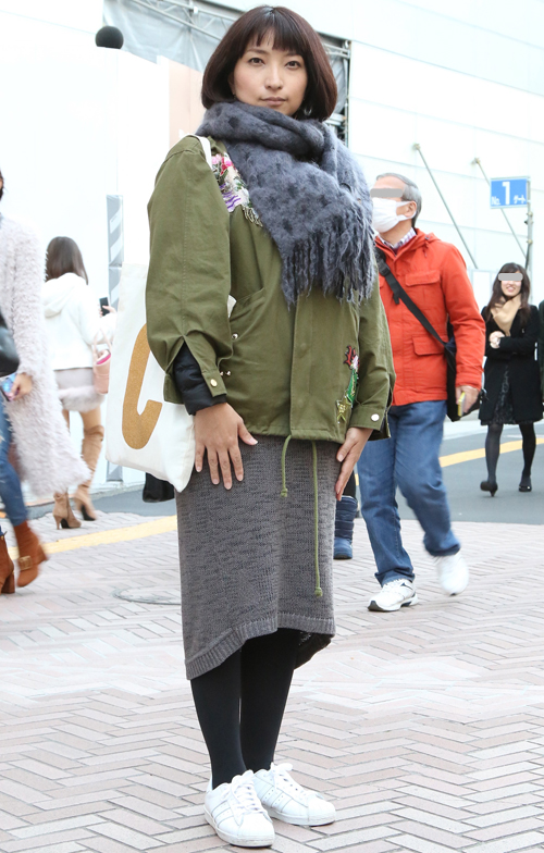 06704 34歳 女性 フリーランス（空間デザイナー）