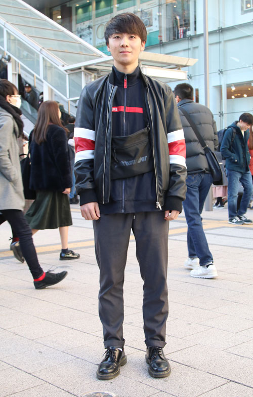 07119 19歳 男性 大学1年生(英語)