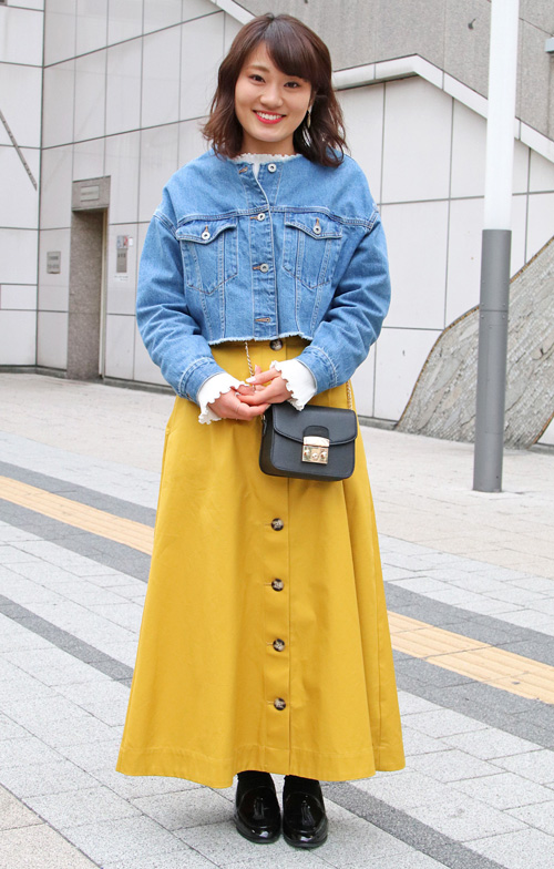 07176 22歳 女性 会社員（アパレル販売）