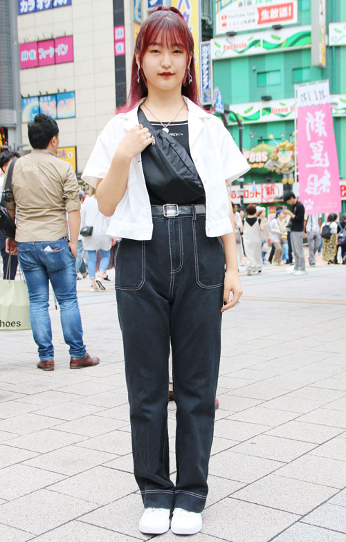 07687 18歳 女性 専門学校1年生（服飾／流通）