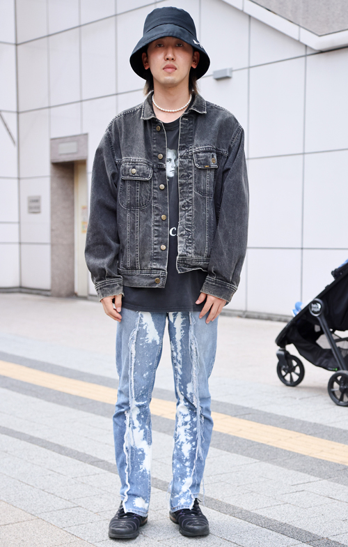 08255 23歳 男性 フリーター（バイトを複数掛け持ち）