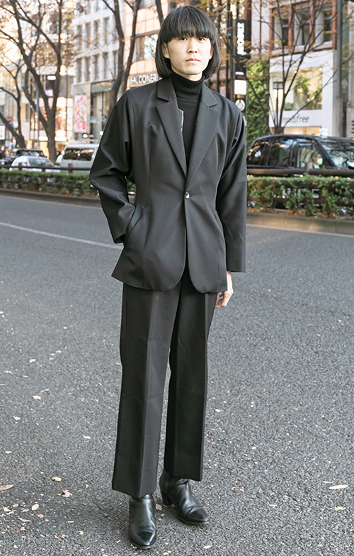 08372 24歳 男性 会社員