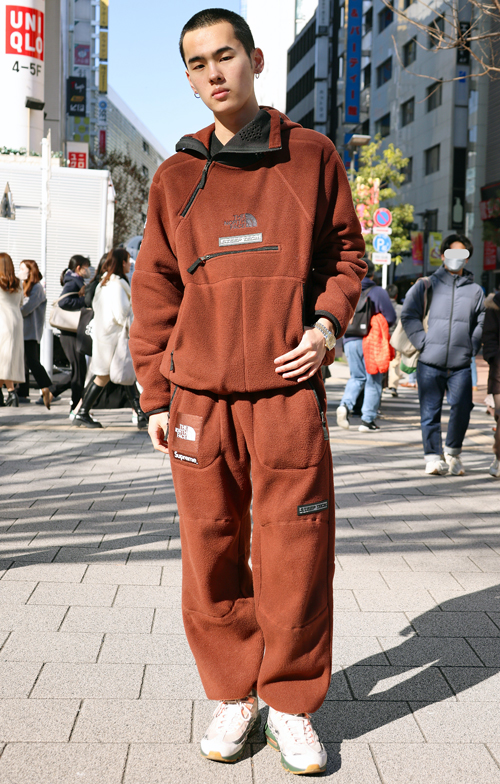 09132 20歳 男性 大学2年生（フランス語）