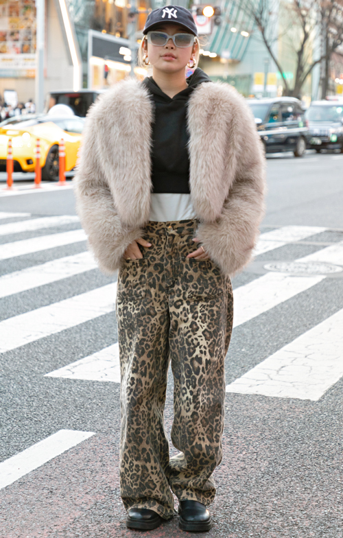 09449 19歳 女性 大学1年生（商科）