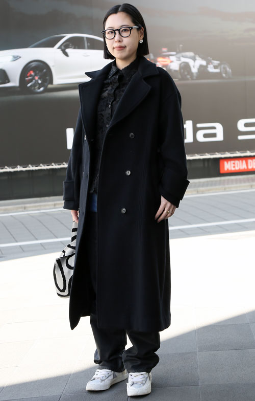 09506 35歳 女性 教育関係