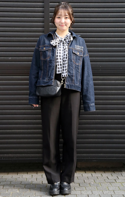 09533 20歳 女性 大学3年生（キャリアデザイン）