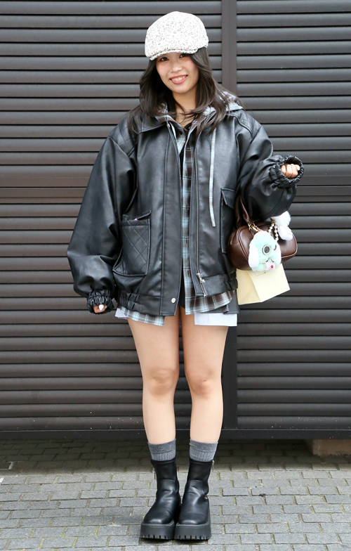 09537 26歳 女性 会社員（受付）