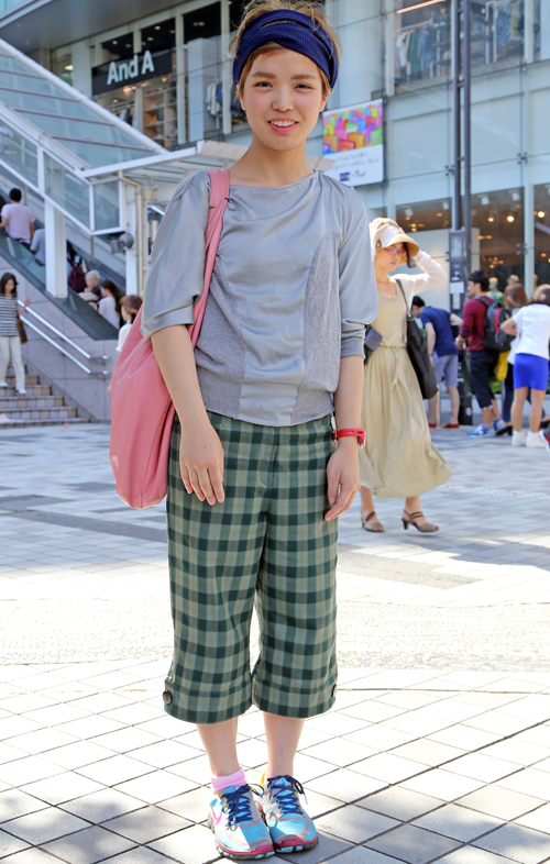 05379 21歳 女性 大学3年生(デザイン)