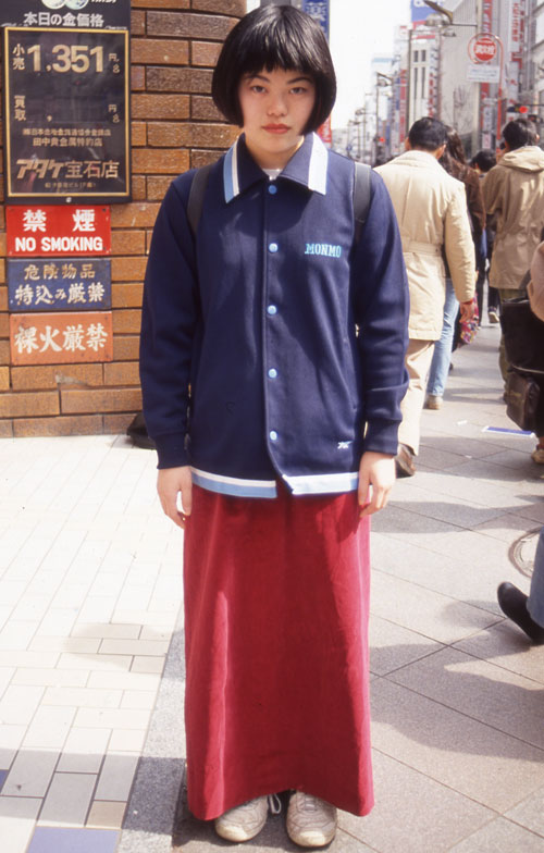 int159_ 20歳 女性 専門学校生