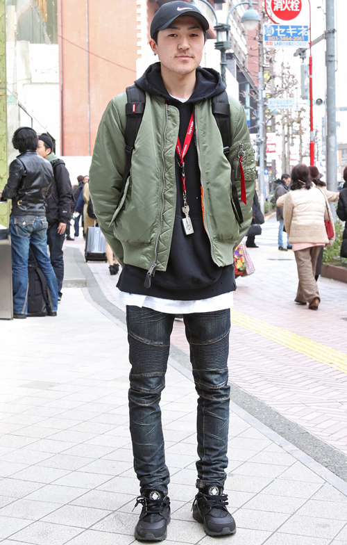 06249 19歳 男性 会社員（製造業）