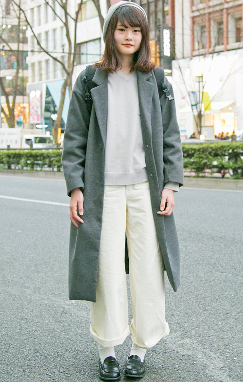 06412 20歳 女性 大学2年生（社会学）