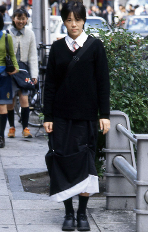 int203 17歳 女性 高校生（2年生）