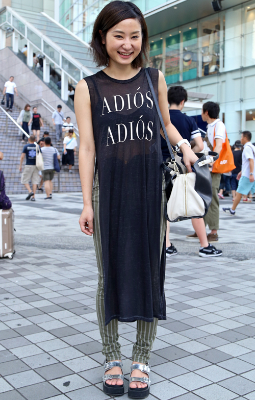 06528 24歳 女性 会社員(アパレル)