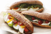 アクロス,ストリートファッション,飲食,シブヤチーズスタンド,SHIBUYA CHEESE STAND,チーズ,神山町,フード,フレッシュチーズ,工房,酪農,食,カフェ,実演,パフォーマンス,NHK,渋谷