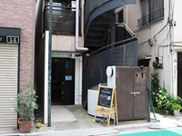 July Books,七月書房,下北沢,本,書籍,古本,古書,雑貨,本屋,ブックストア,古書店,古本屋,一番街,独立,起業,脱サラ,文化系女子,文化系,オリーブ,Olive,フリーペーパー,セレクト,ブックセレクター,女子,カルチャー,編集,イベント,ワークショップ,クリエイター,マンガ,文芸,女性店主,女子の古本屋