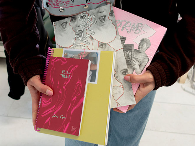 ロンドンコミュニティ考察日記　Vol.1 雑誌『Worms（ワームス）』が活性化させる文芸コミュニティ