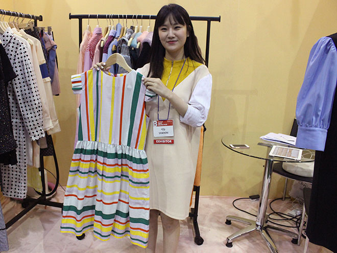 korean,fashion,韓国,インディーブランドフェア,日本,アクロス,取材,中国,SPA,STYLENANDA,バッグ,靴,シンガポール,マレーシア,レッグウエア,韓国ファッション協会,EC,インディーブランド,シーン,東大門,ストリート系ブランド,