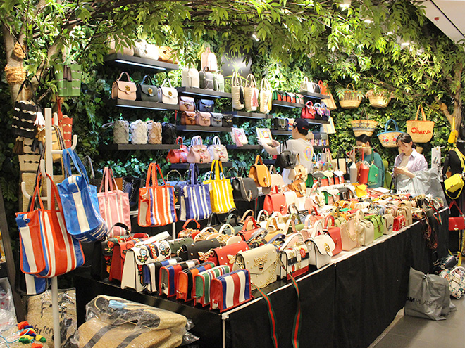 korean,fashion,韓国,インディーブランドフェア,日本,アクロス,取材,中国,SPA,STYLENANDA,バッグ,靴,シンガポール,マレーシア,レッグウエア,韓国ファッション協会,EC,インディーブランド,シーン,東大門,ストリート系ブランド,