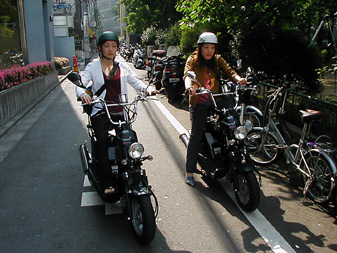 “キレイめスクーター族”登場！