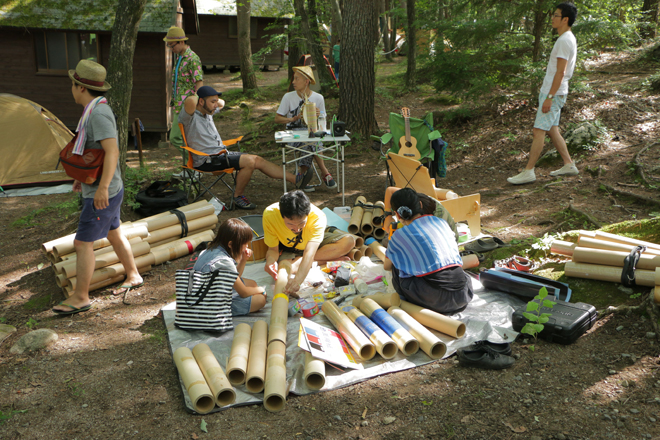 ニュービレッジ ポトラッチキャンプ,OVA NU VILLAGE -a potlatch camp,OVA ,ファミリー,家族,山梨,フェス,イベント,ソーラーパネル,自然エネルギー,野外イベント,子ども,キャンプ,アウトドア,ポトラッチ,ポットラック,パーティー,レイブ,祭,村,キャンプ,新しい村,Mangosteen,ケータリング,ジビエ,monro,アウトドアアパレル,マンゴスチン,コミュニティ,インディアン,野外フェス,社会,民俗学,人類学