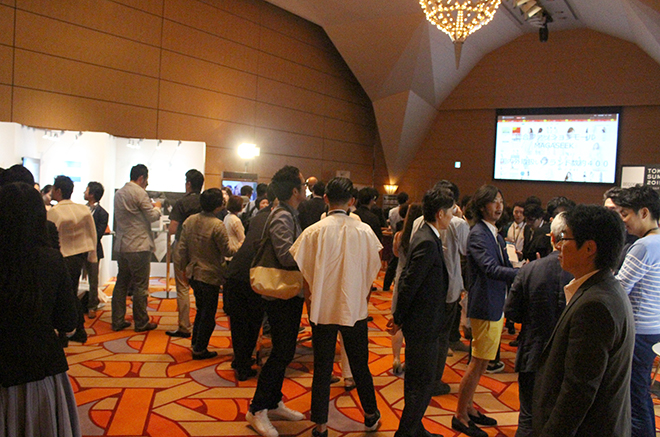 decoded,tokyo,summit,2015,fashion,london,milan,IT,デジタル,WIRED,Liz Baceler,リズ・バセラー,ハッカソン,CRM,Google,イノベーション,カルチャー,ファブリケーション,DIY,ものづくり,しくみ,fab,コンデナスト,プラットフォーム,Google」,ラグジュアリー,ビューティ部門,インダストリー・マネージャー,Katie Jenkins,ケイティ・ジェンキンス,YouTube,コミュニケーション戦略,C CHANNEL,森川亮,LINE,田端信太郎,上級執行役員法人ビジネス担当,VOGUE,渡辺三津子編集長,新しい顧客像,ミレニアル世代像,トーク,AllSaints,William Kim,ウィリアム・キム,ORIGAMI,康井義貴代表,SIMONE,ムラカミカイエ,ソリューション,パーソナライズ・リーフレット,United Tokyo,アメリカファッション協議会,インタラクティブフェスティバル,鈴木正文編集長,bluefoc target,ABEJA,ELECTROLOOM,Aaron Rowley,Quirly,デコーデッド・ファッション,デコーデッド・ファッション東京,東京,William Kimorigami,康井義貴,スタートアップ,マーケティング,ファッション×IT,ファッション×デジタル,イノベーション
